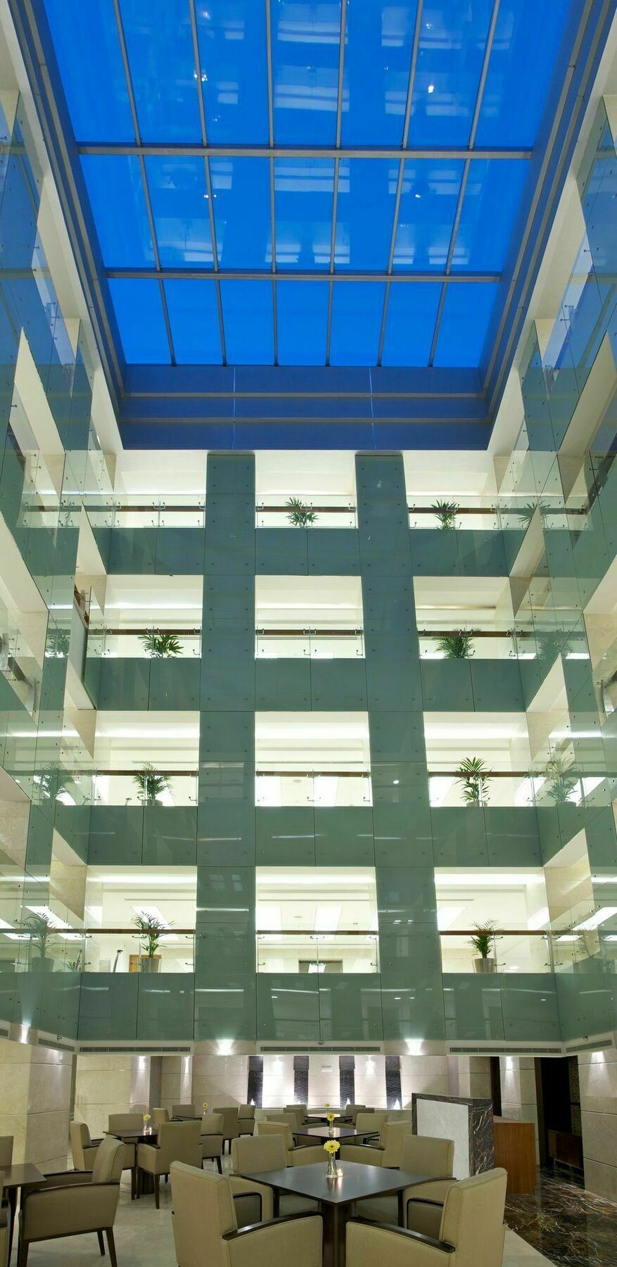 Millennium Executive Aparthotel 4*